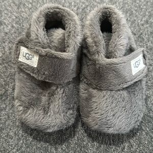 Baby Uggs Size 0/1